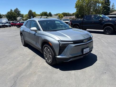 Used 2024 Chevrolet Blazer EV LT AWD/4WD image 3