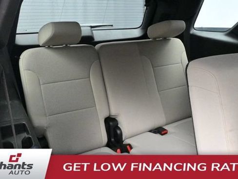 Used 2022 Chevrolet Traverse LS AWD/4WD image 17