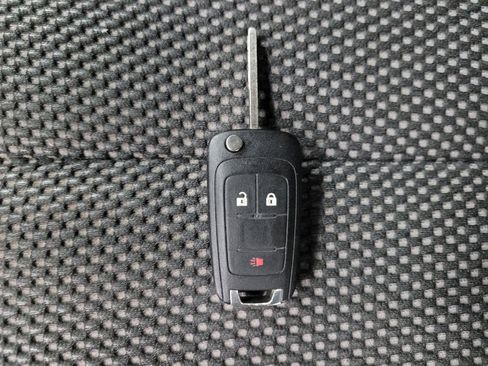 Used 2017 GMC Terrain SLE image 32