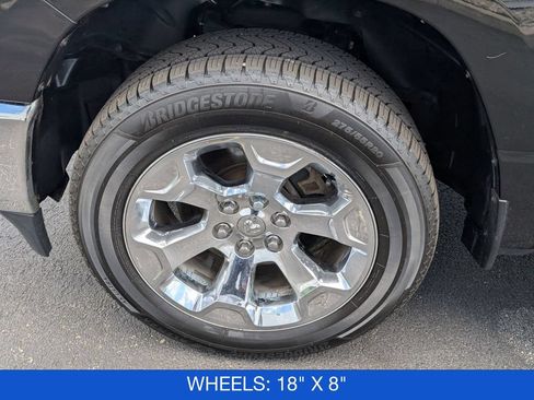 Used 2019 RAM 1500 Big Horn AWD/4WD image 10