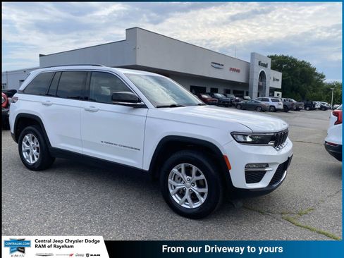 Used 2023 Jeep Grand Cherokee Limited AWD/4WD image 1