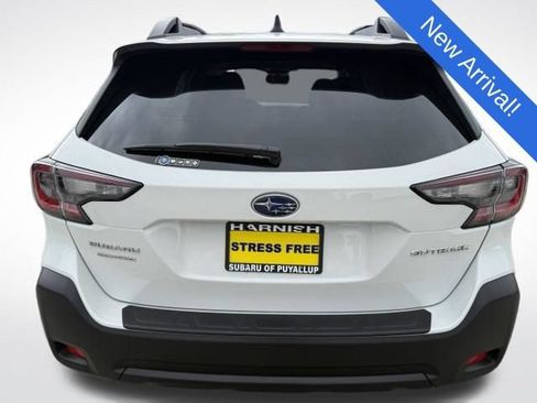 Certified 2024 Subaru Outback Premium AWD/4WD image 6