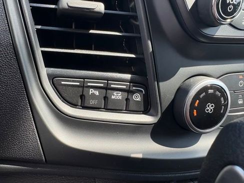 New 2025 Ford Transit 250 Low Roof image 17