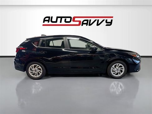 Used 2025 Subaru Impreza 2.0i image 8
