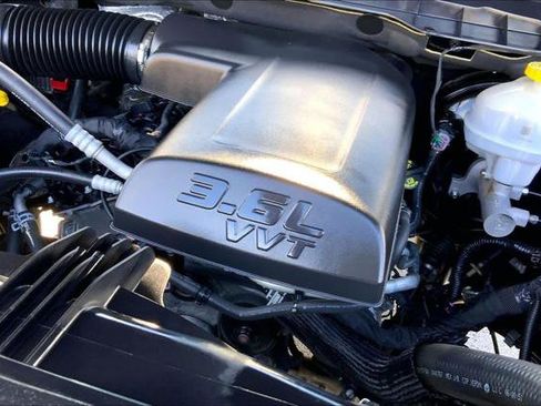 Certified 2024 RAM 1500 Classic SLT image 29