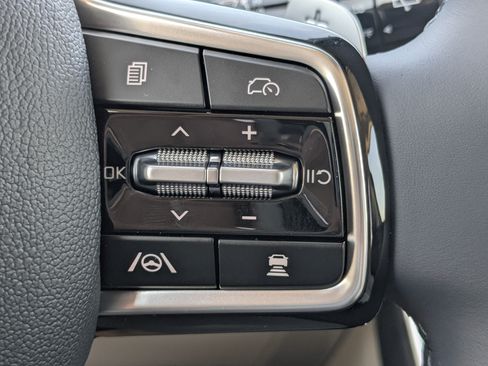 New 2026 Kia Carnival SX w/ SX Dark Edition Package FWD image 39