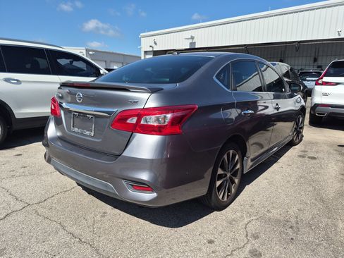 Used 2017 Nissan Sentra SR FWD image 4