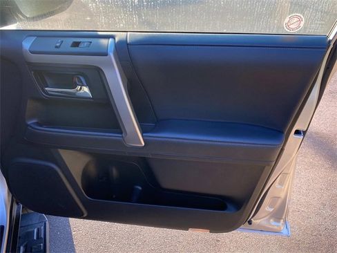 Used 2024 Toyota 4Runner SR5 image 36