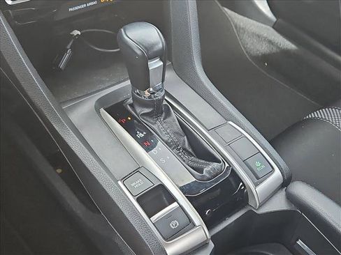 Used 2020 Honda Civic Sport image 12