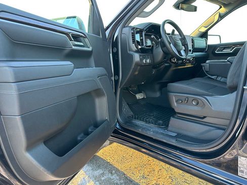 Certified 2025 GMC Sierra 1500 Elevation image 19