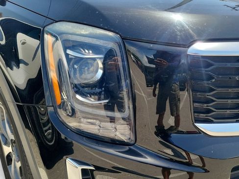 Used 2022 Kia Telluride EX w/ Towing Package AWD/4WD image 6