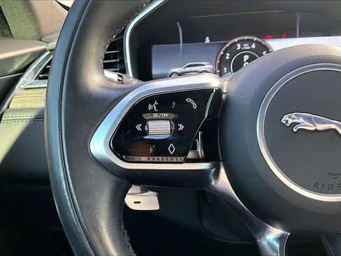 Used 2021 Jaguar F-PACE S image 18