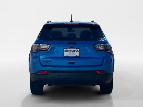 Used 2023 Jeep Compass Altitude image 5