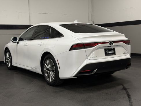 Used 2023 Toyota Mirai XLE image 11
