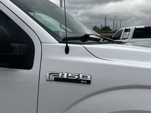 Used 2017 Ford F150 XL w/ XL Power Equipment Group AWD/4WD image 6