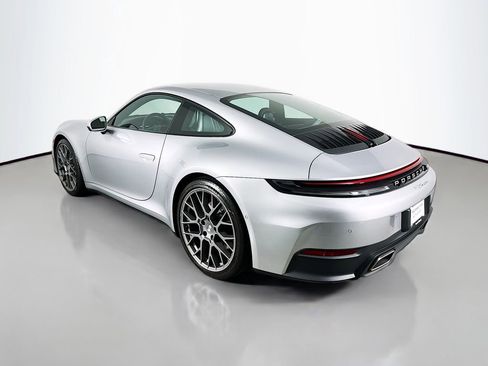 Used 2026 Porsche 911 Carrera image 3