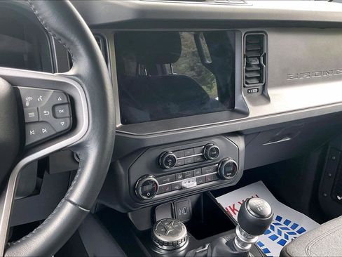Used 2025 Ford Bronco Big Bend AWD/4WD image 6