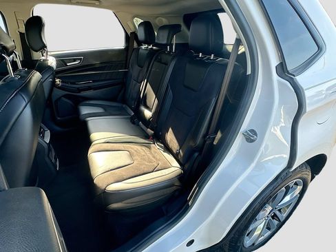 Used 2015 Ford Edge Sport w/ Equipment Group 401A FWD image 26