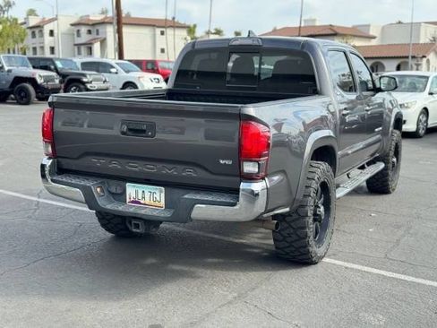 Used 2019 Toyota Tacoma SR5 RWD image 3