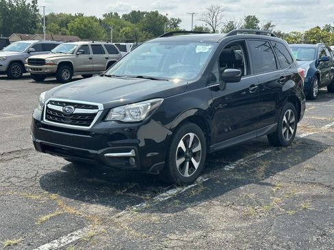 Used 2017 Subaru Forester 2.5i Premium AWD/4WD image 7