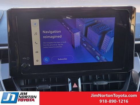 Used 2024 Toyota Corolla SE image 19