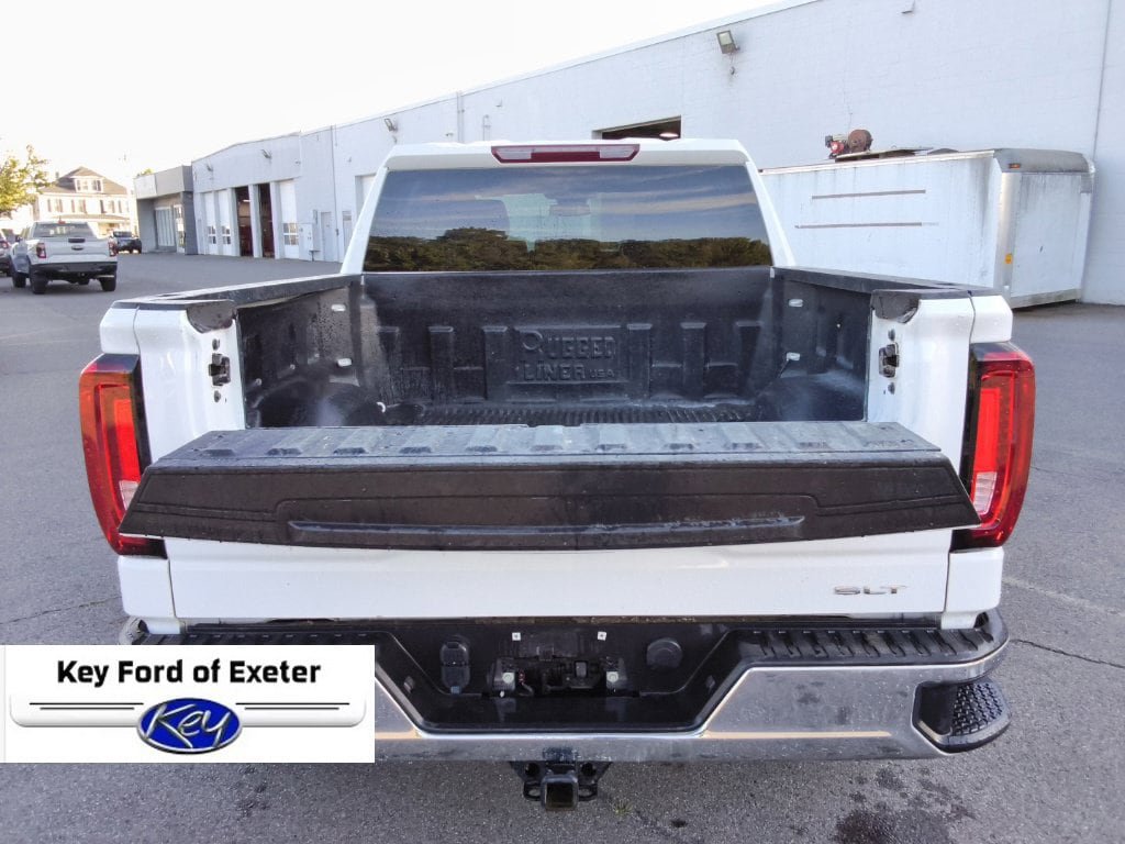 Used 2025 GMC Sierra 1500 SLT AWD/4WD image 13