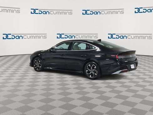Used 2024 Hyundai Sonata SEL FWD image 7