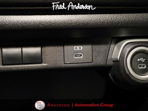 Certified 2025 Toyota Grand Highlander FWD image 17