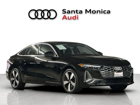 Used 2025 Audi A5 2.0T Premium Plus w/ Premium Plus AWD/4WD image 9