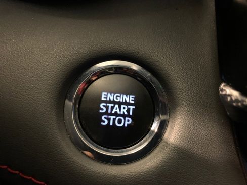 Used 2023 Toyota Highlander XSE image 24