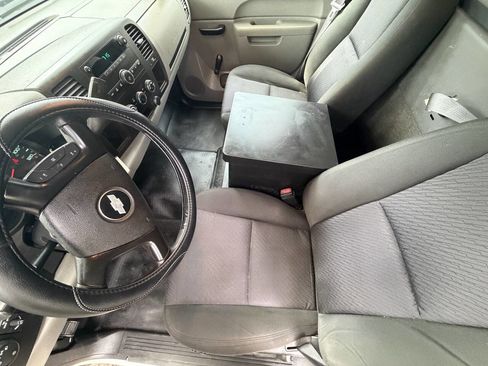 Used 2012 Chevrolet Silverado 1500 W/T RWD image 10