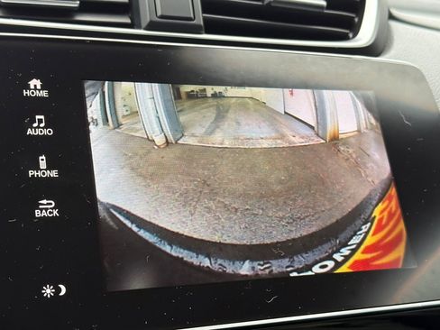 Used 2019 Honda CR-V EX image 18