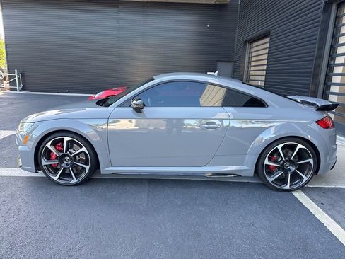 Used 2019 Audi TT RS w/ Technology Package image 2