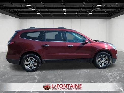 Used 2015 Chevrolet Traverse LT AWD/4WD image 12