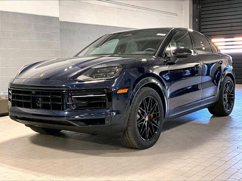 New 2026 Porsche Cayenne S AWD/4WD image 1