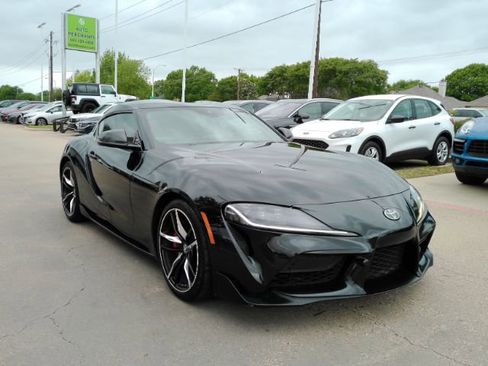 Used 2022 Toyota Supra Premium w/ Driver Assist Package RWD image 3