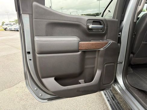Used 2021 GMC Sierra 1500 Denali w/ Denali Ultimate Package AWD/4WD image 16