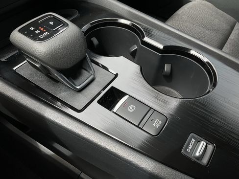 New 2026 Nissan Rogue SV FWD image 33