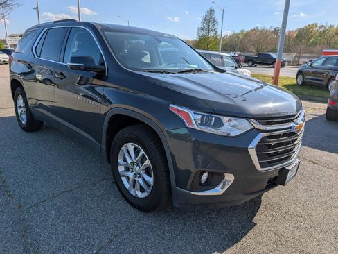 Used 2018 Chevrolet Traverse LT image 10