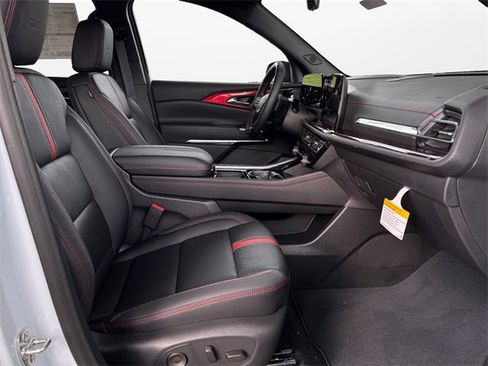 New 2026 Chevrolet Traverse RS image 15