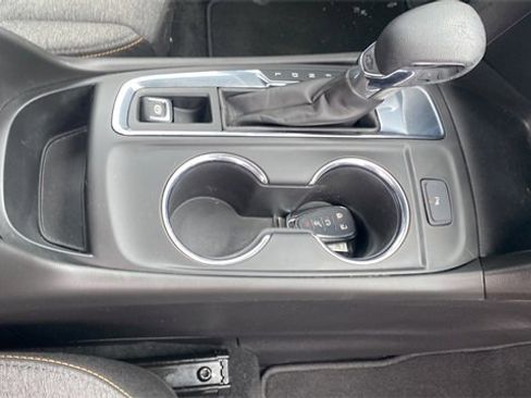 Used 2023 Chevrolet Equinox LT image 14