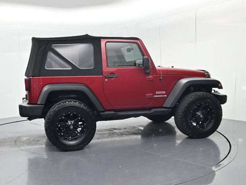 Used 2013 Jeep Wrangler Sport AWD/4WD image 8