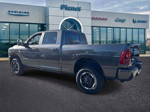 Used 2025 RAM 2500 Laramie AWD/4WD image 3