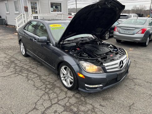 Used 2013 Mercedes-Benz C 300 4MATIC Sedan image 39