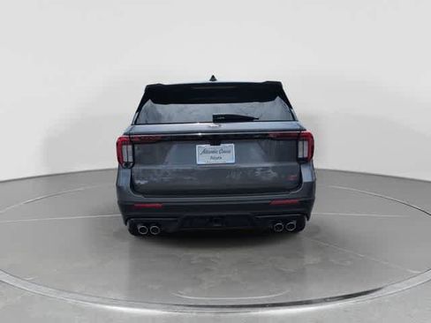 Used 2025 Ford Explorer ST AWD/4WD image 7