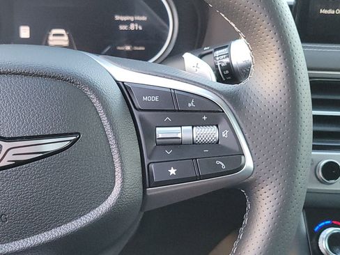 New 2026 Genesis G70 2.5T image 32