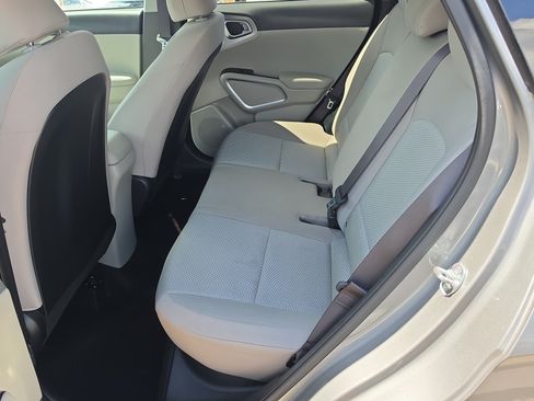 Certified 2024 Kia Soul LX FWD image 15