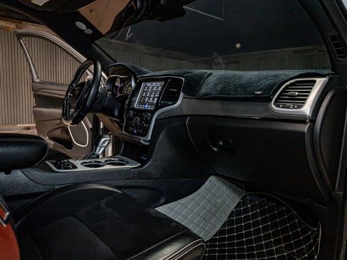 Used 2018 Jeep Grand Cherokee Trackhawk w/ Trailer Tow Group IV image 16