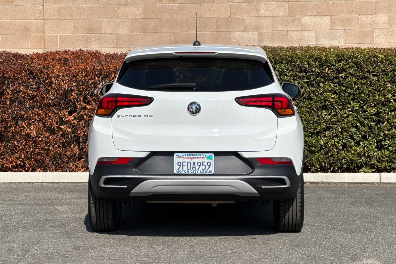 Used 2023 Buick Encore GX Preferred w/ Cold Weather Comfort Package FWD image 5