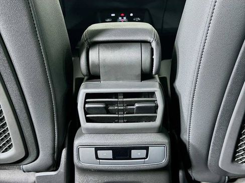 Certified 2023 Audi Q4 e-tron Prestige AWD/4WD image 24